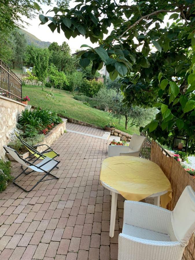 Appartamento La casa nel bosco Malcesine Esterno foto