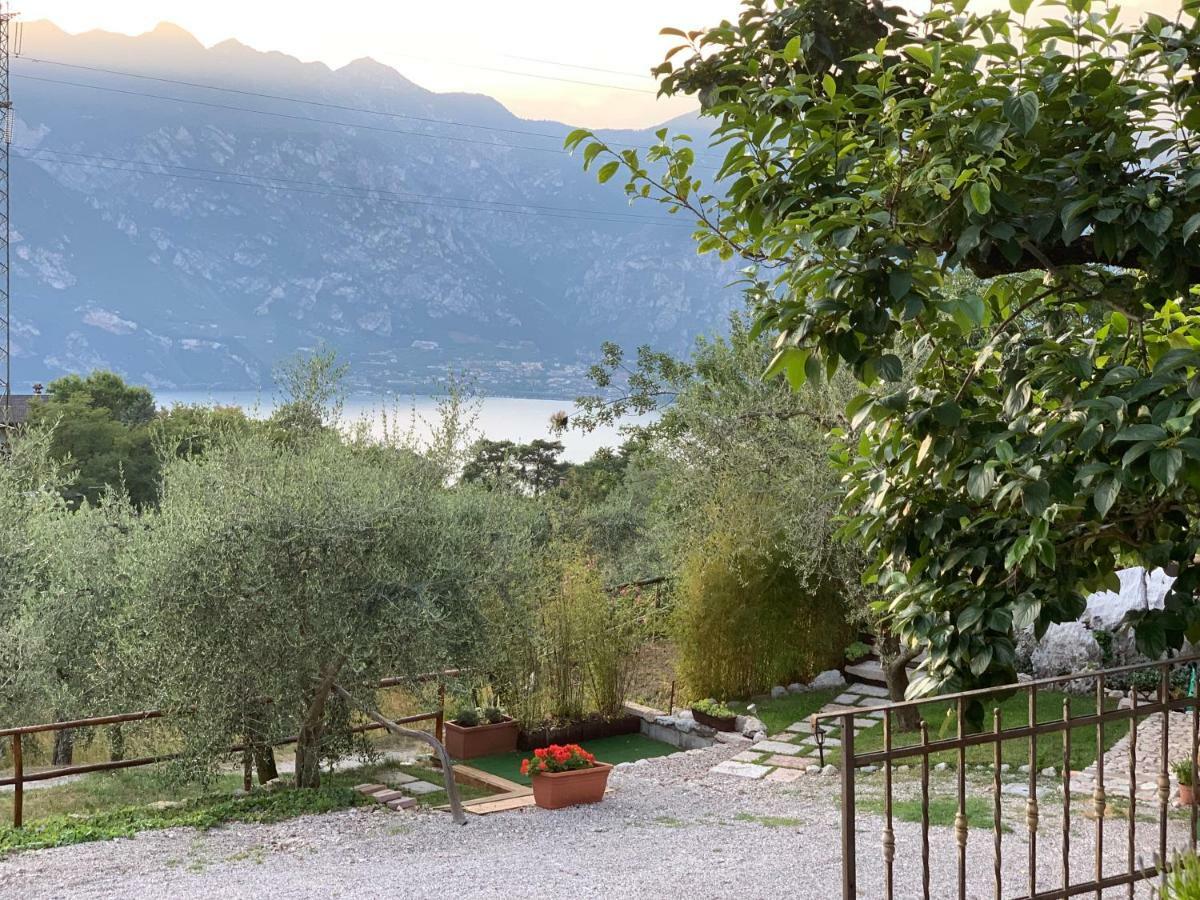 Appartamento La casa nel bosco Malcesine Esterno foto