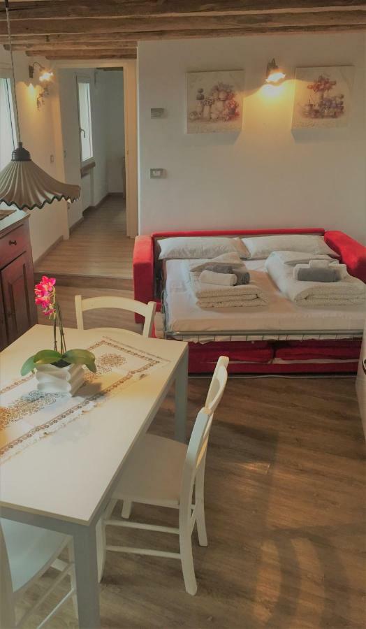Appartamento La casa nel bosco Malcesine Esterno foto