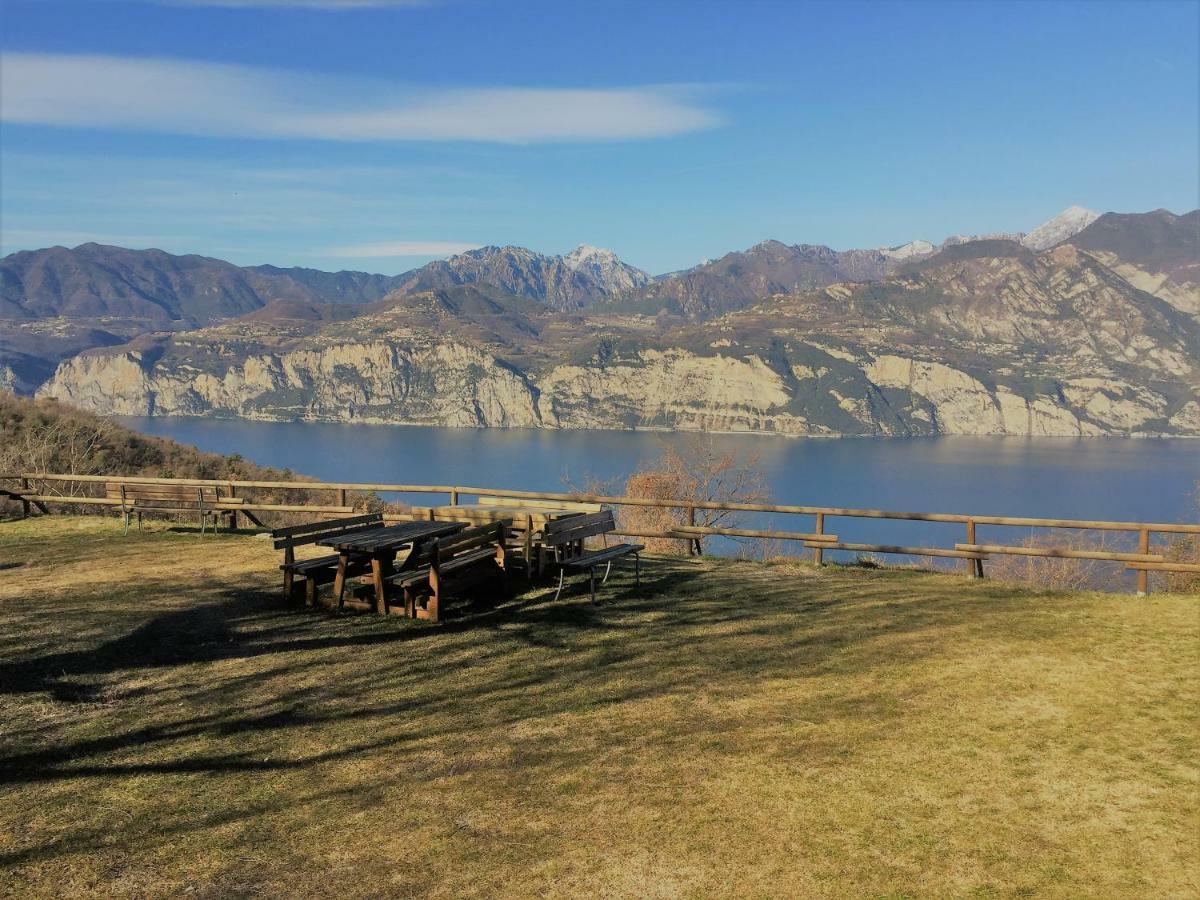 Appartamento La casa nel bosco Malcesine Esterno foto
