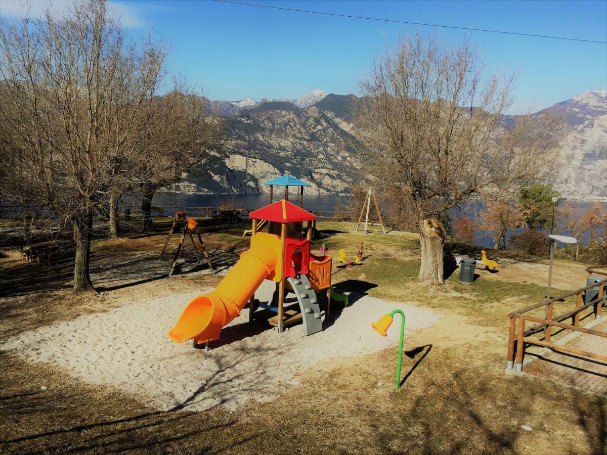Appartamento La casa nel bosco Malcesine Esterno foto